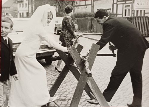 Hochzeit brautpaar sägt - brautpaar,